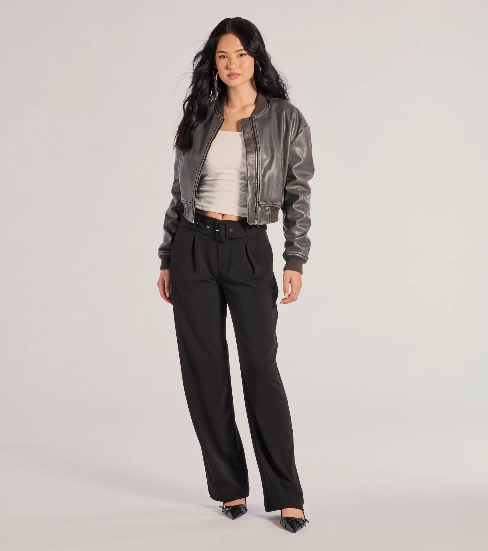 Sleek Impression Belted Straight-Leg Trouser Pants