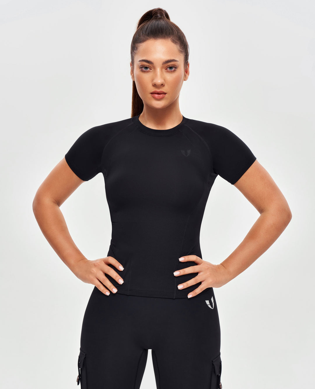 Round Neck Athletic T-shirt - Black