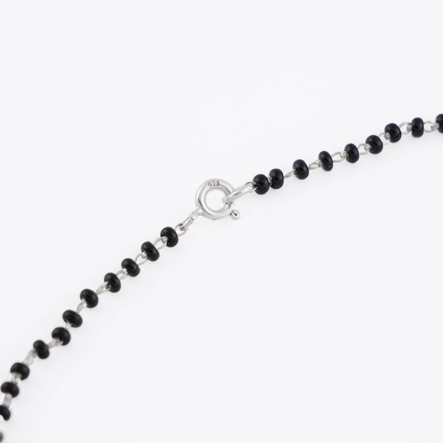 1.SOLITAIRE ROUND SHAPE MANGALSUTRA IN SILVER 92.5