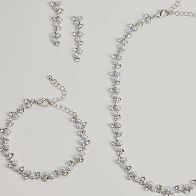 Glimmering Rhinestone And Pearl Necklace, Bracelet, And Earrings Set