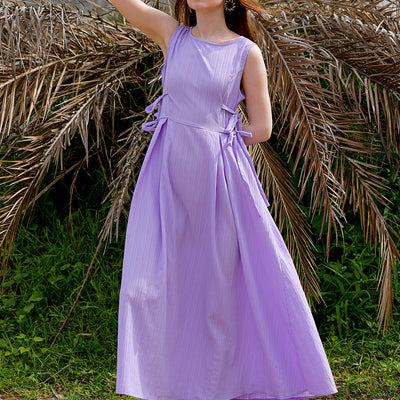 Women's Purple Flare Textured Round Neck Midi Dress