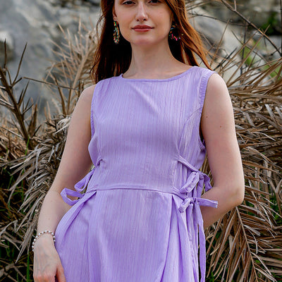 Women's Purple Flare Textured Round Neck Midi Dress