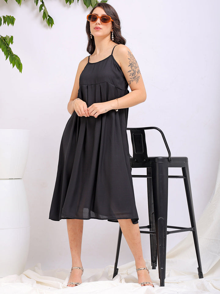 Women's Black Fit and Flare Solid Square Neck Pleated Dress