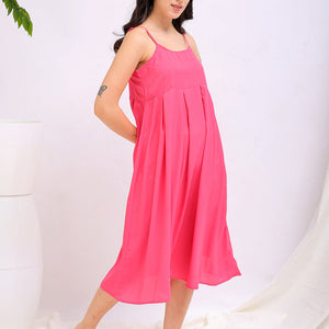 Women's Pink Fit and Flare Solid Square Neck Pleated Dress