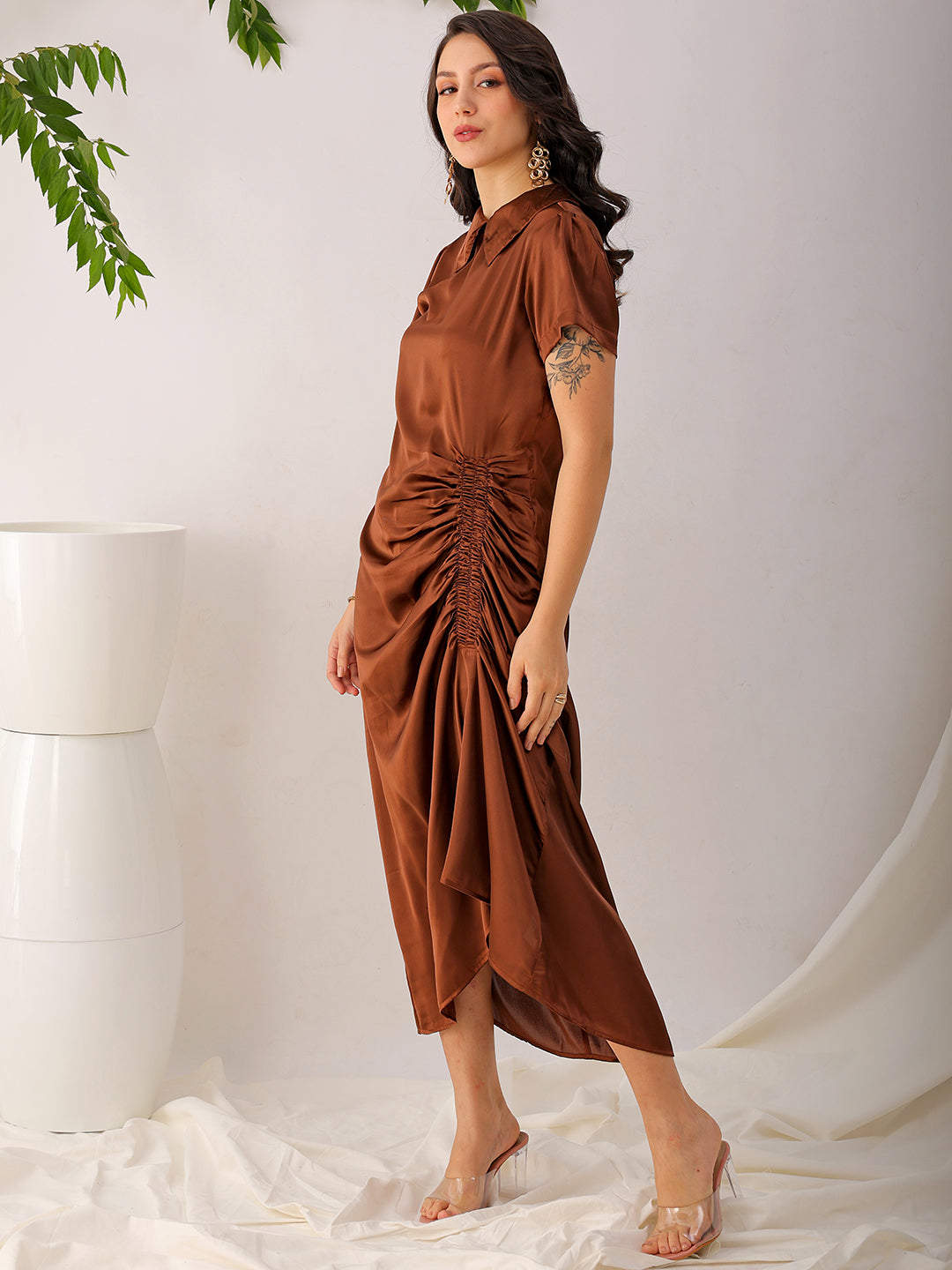 Women's Brown Straight Solid Round Neck Asymmetric Dress