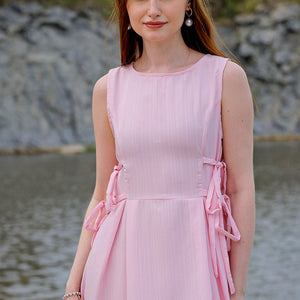 Women's Pink Flare Textured Round Neck Midi Dress
