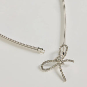 Gleaming Chic Rhinestone Bow Metal Coil Belt