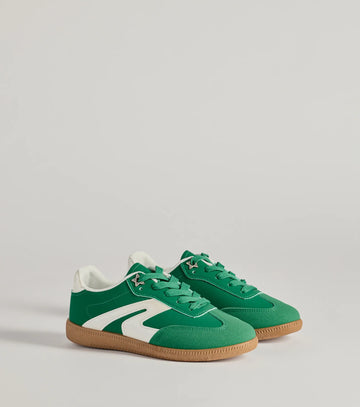 GREEN