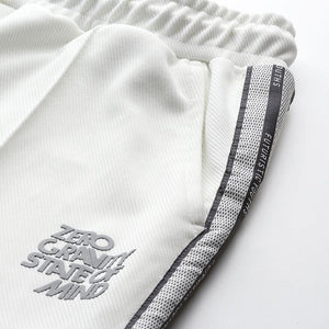 Men's White Relaxed Fit Printed Wide Leg Joggers
