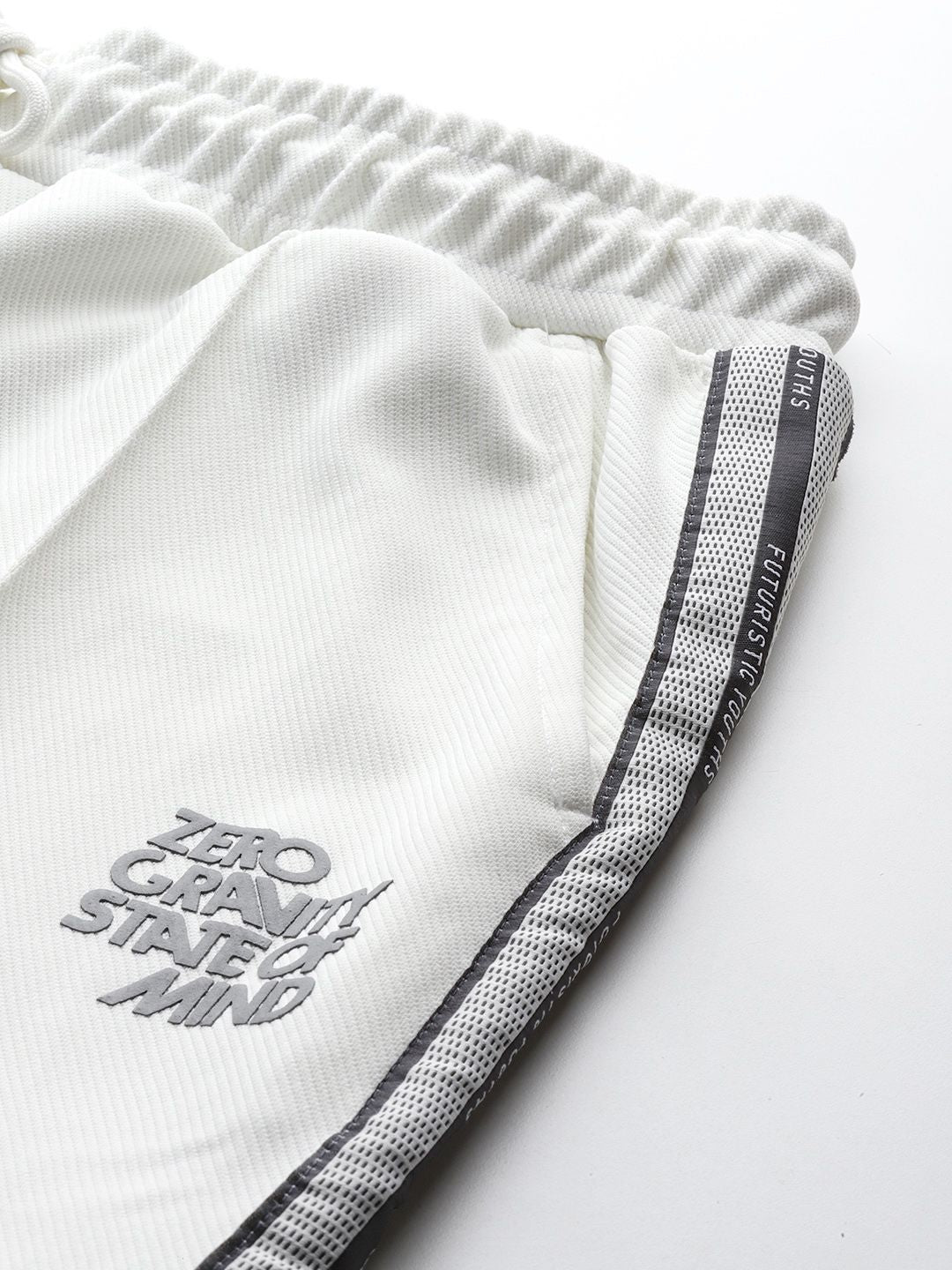 Men's White Relaxed Fit Printed Wide Leg Joggers