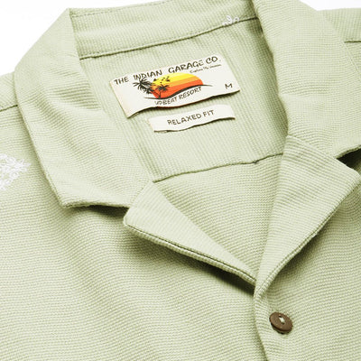 Men's Green Relaxed Fit Solid Resort Wear Shirt
