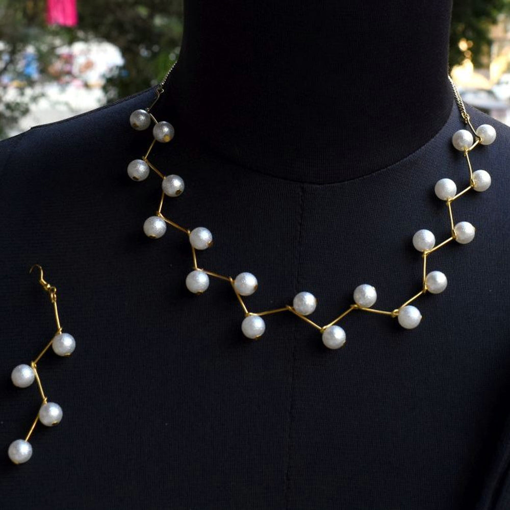 Bindurekha Tradtional Moti Set
