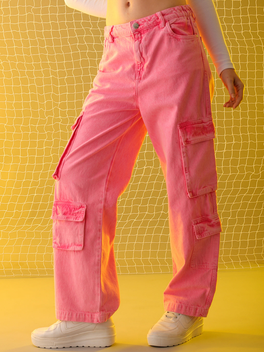 Women's Pink Relaxed Solid Jeans