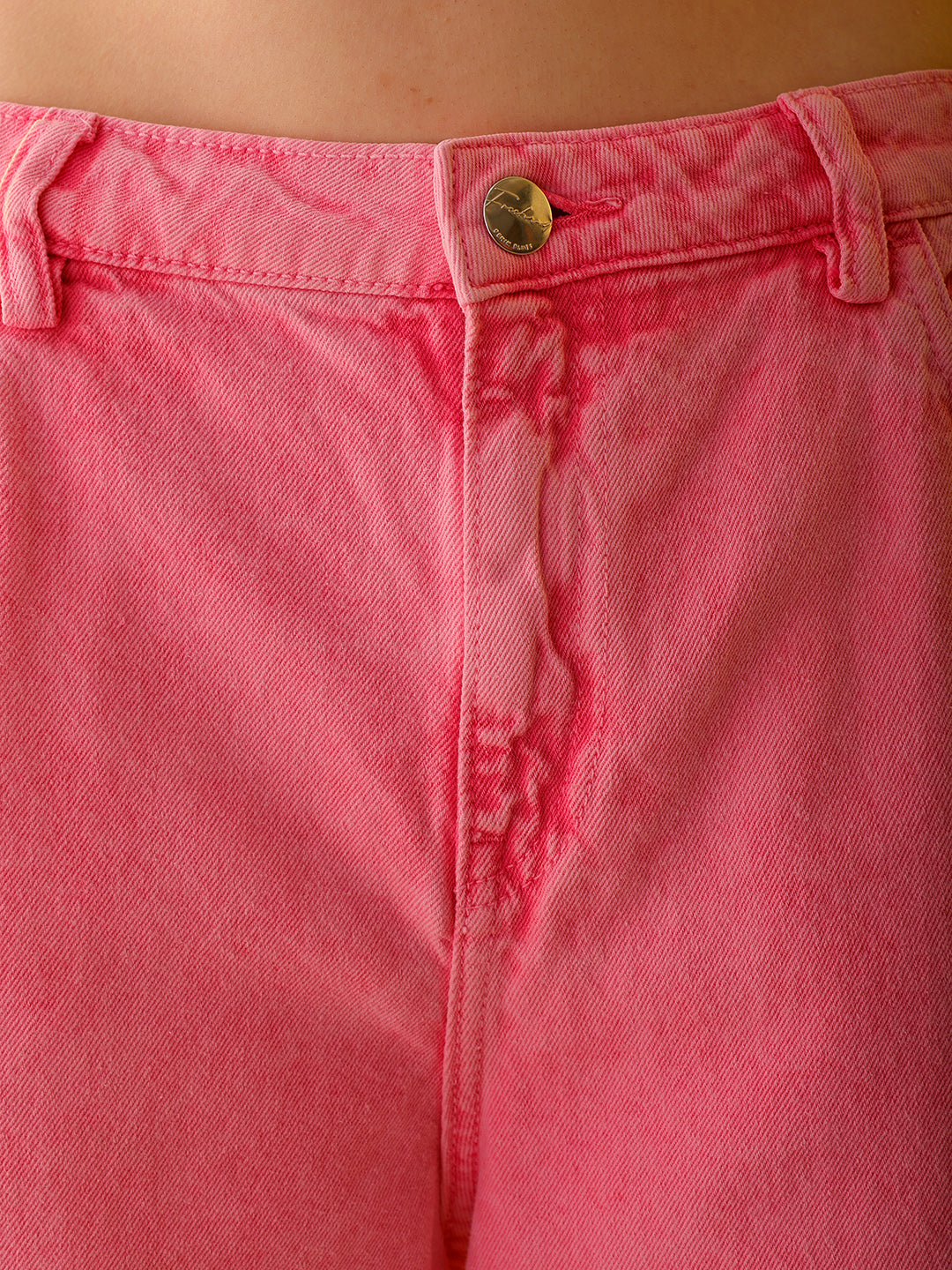 Women's Pink Relaxed Solid Jeans