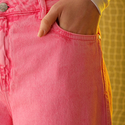 Women's Pink Relaxed Solid Jeans