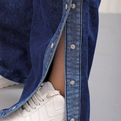 Women's Solid Flared High Rise Five Pocket Jeans