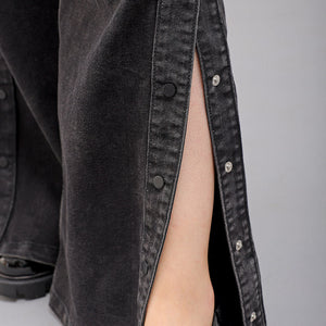 Women's Solid Flared High Rise Five Pocket Jeans