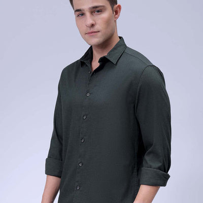 Men's Green Slim Fit Solid Dobby Textured Corduroy Casual Shirt