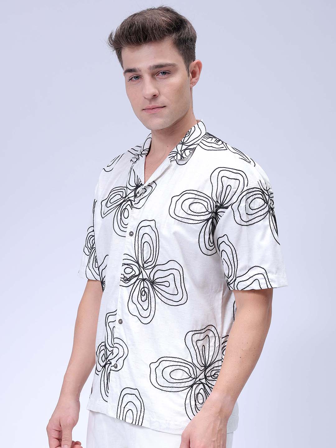Men's Beige Relaxed Fit Embroidered Textured Resortwear Shirt