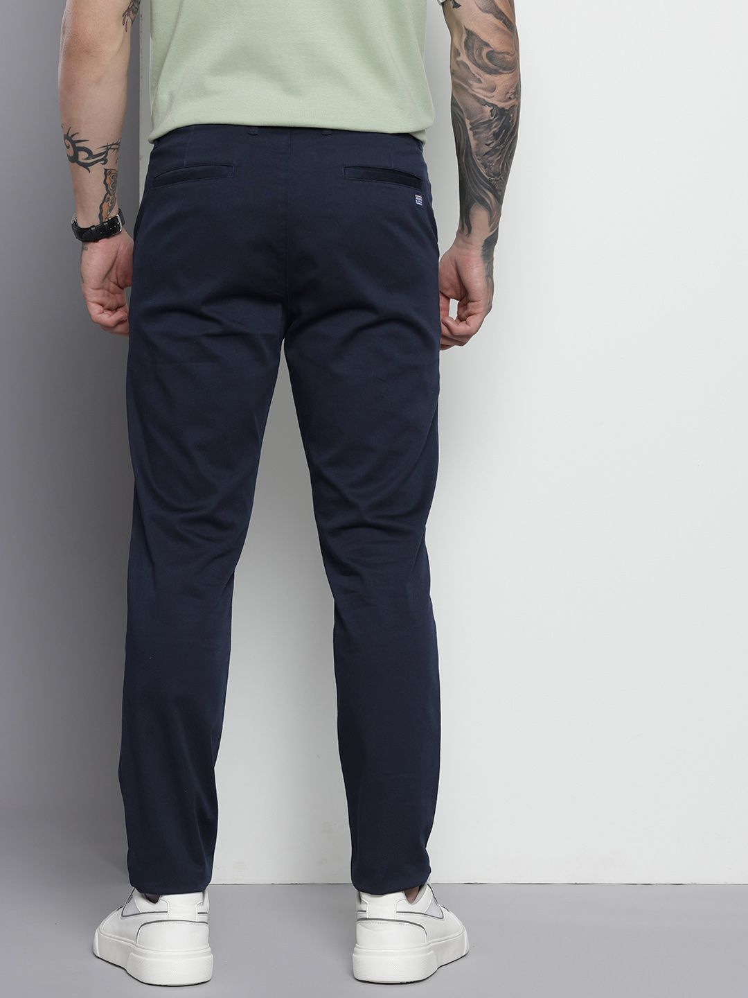 Men's Blue Regular Fit Solid Chinos