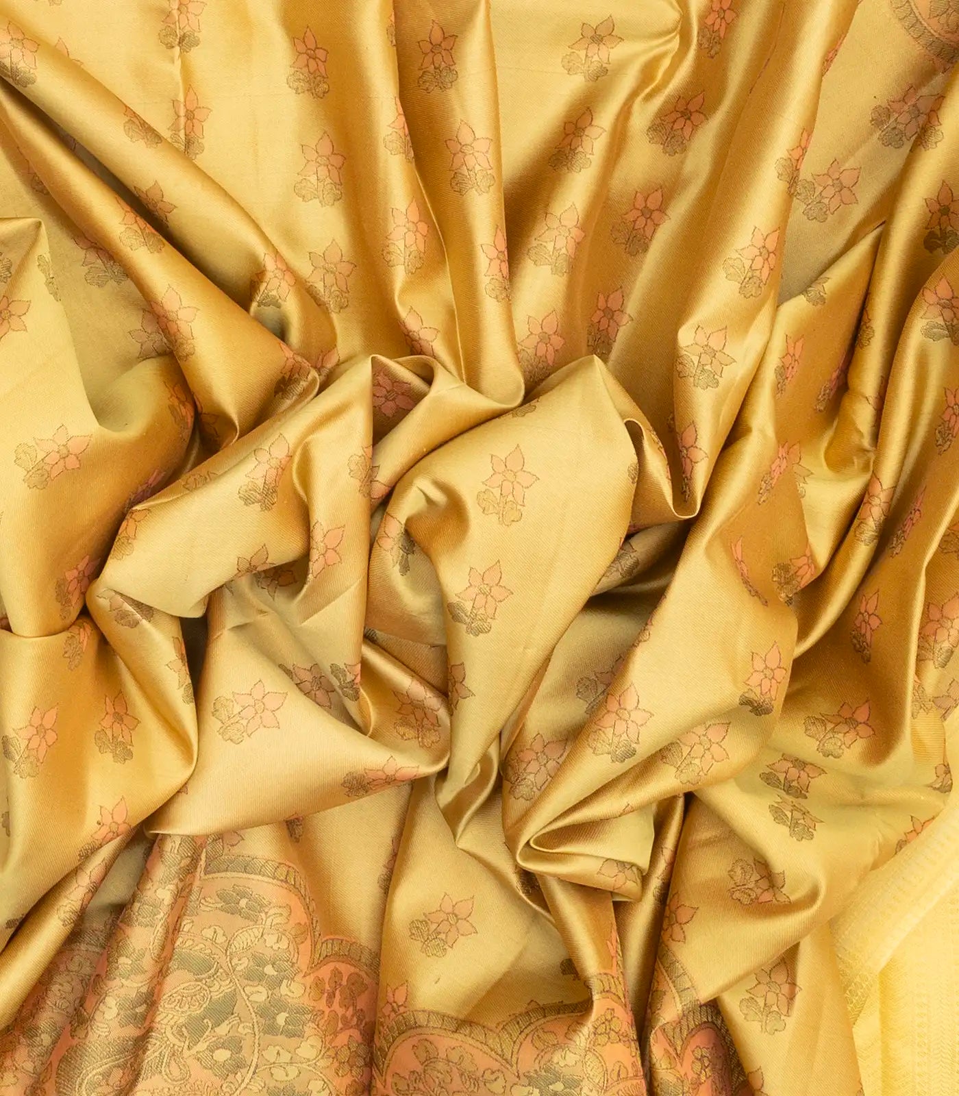 Gold Handloom Kanchipuram Silk Saree With Floral Motifs