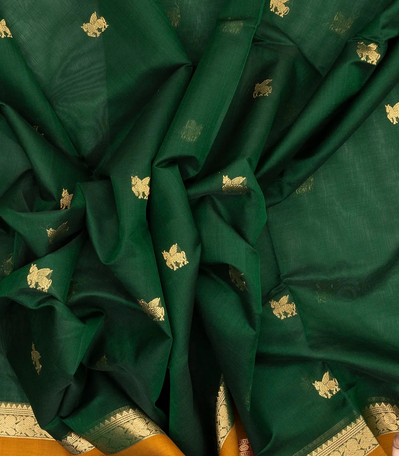 Dark Green Handloom Silk Cotton Saree With Horse Zari Buttas