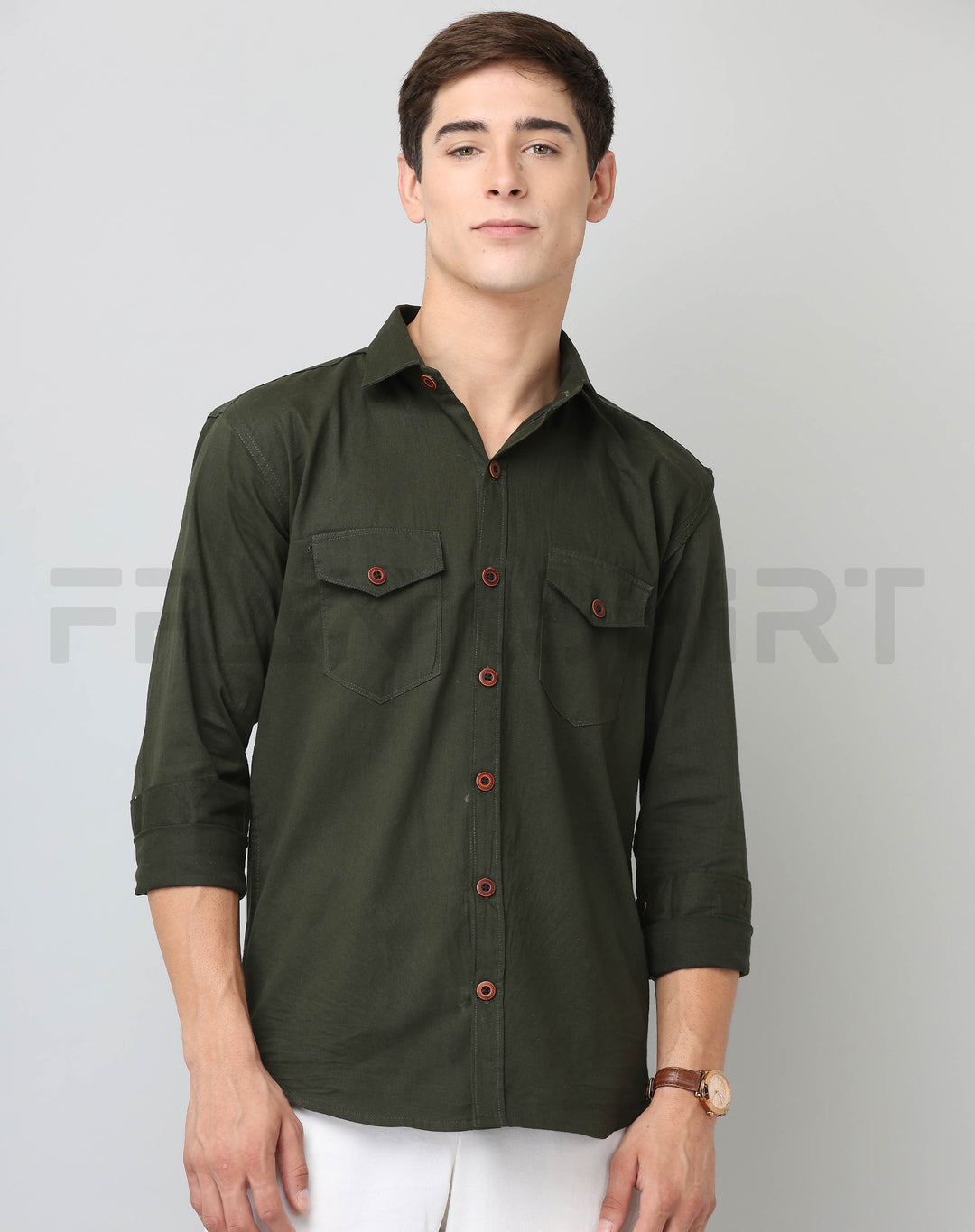 Frankshirt Double Pocket Bottle Green Solid Tailored Fit Cotton Casual Shirt for Man