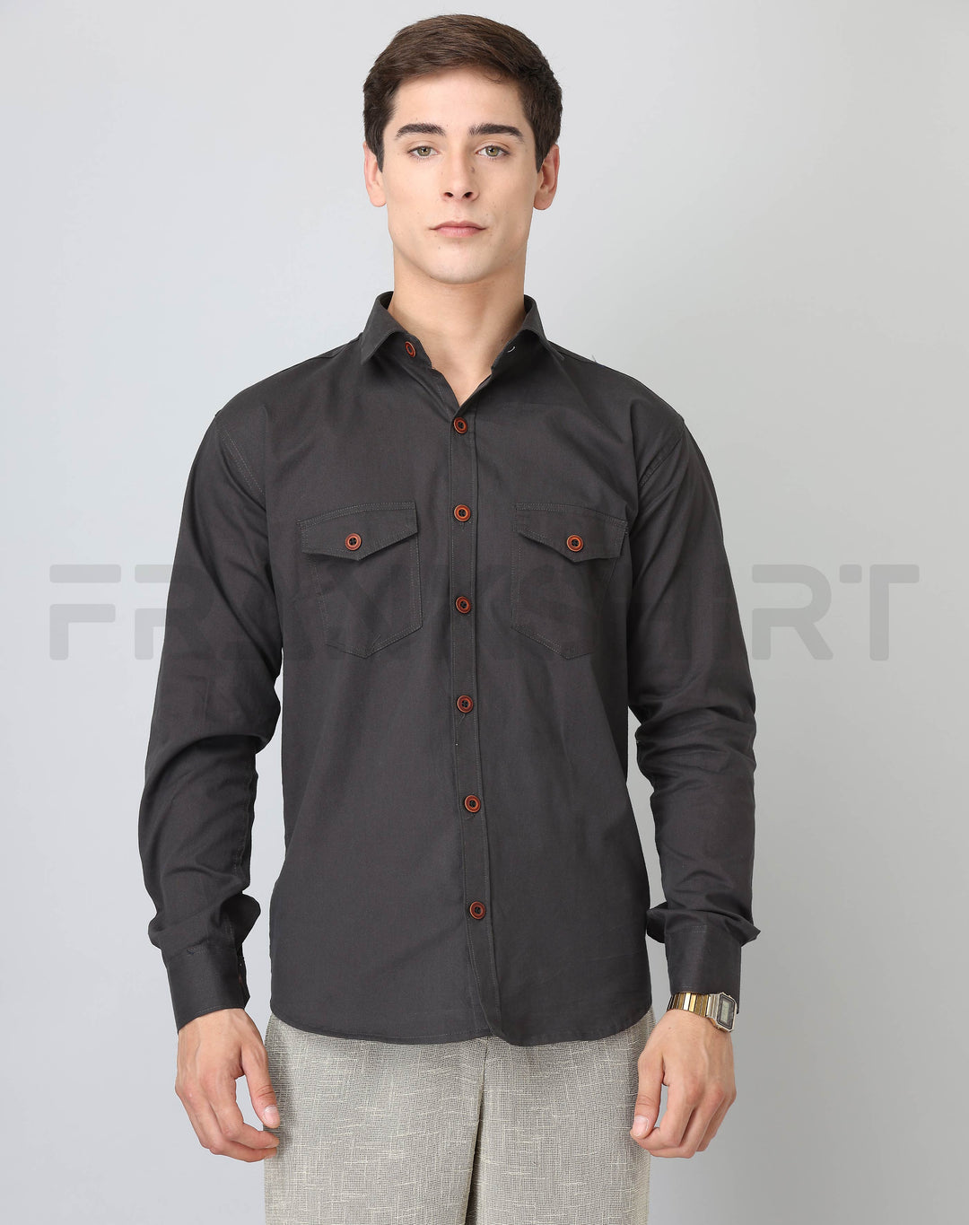 Frankshirt Double Pocket Dark Grey Solid Tailored Fit Cotton Casual Shirt for Man