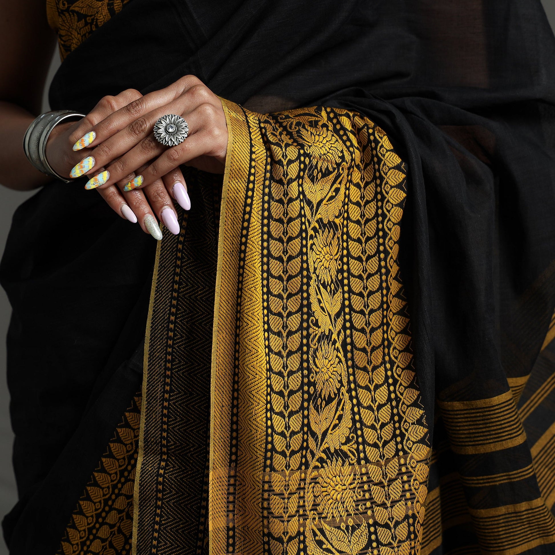 Black - Begampuri Handloom Cotton Saree