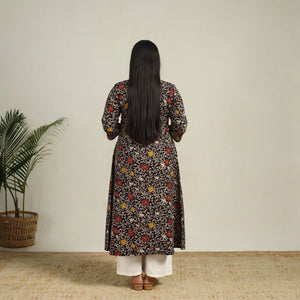 Black - Printed Cotton A-Line Kalamkari Kurta 02