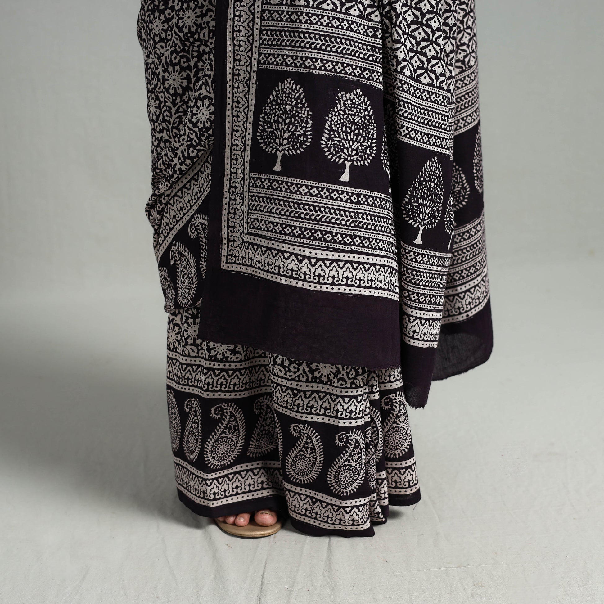 Black - Natural Dyed Bagh Print Cotton Saree with Blouse Piece 04