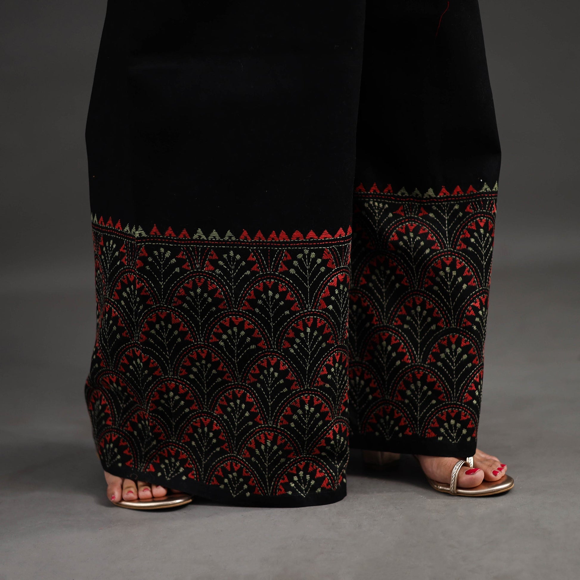 Black - Kantha Hand Embroidery Palazzo in Cotton 32