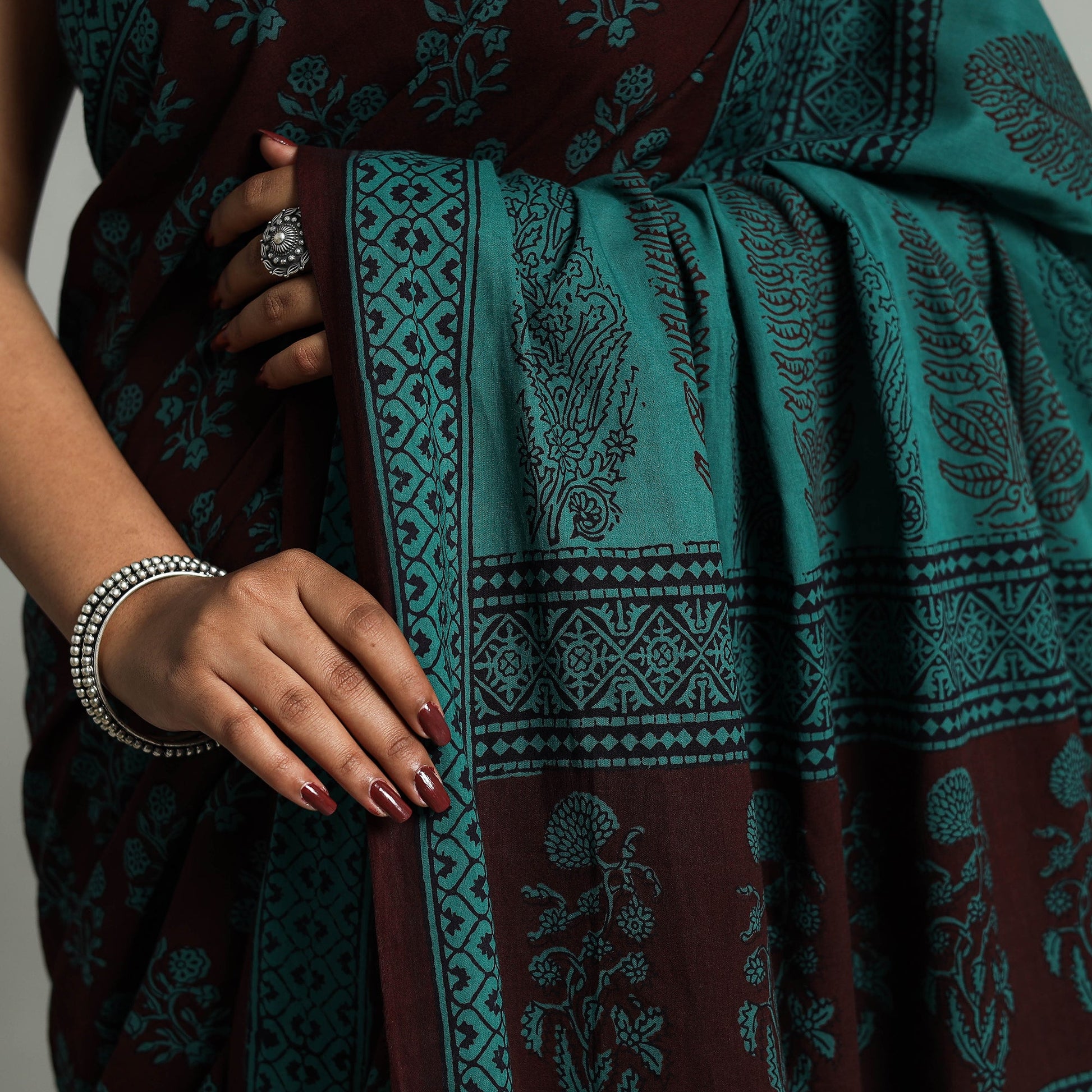 Brown - Natural Dyed Bagh Print Cotton Saree with Blouse Piece 11