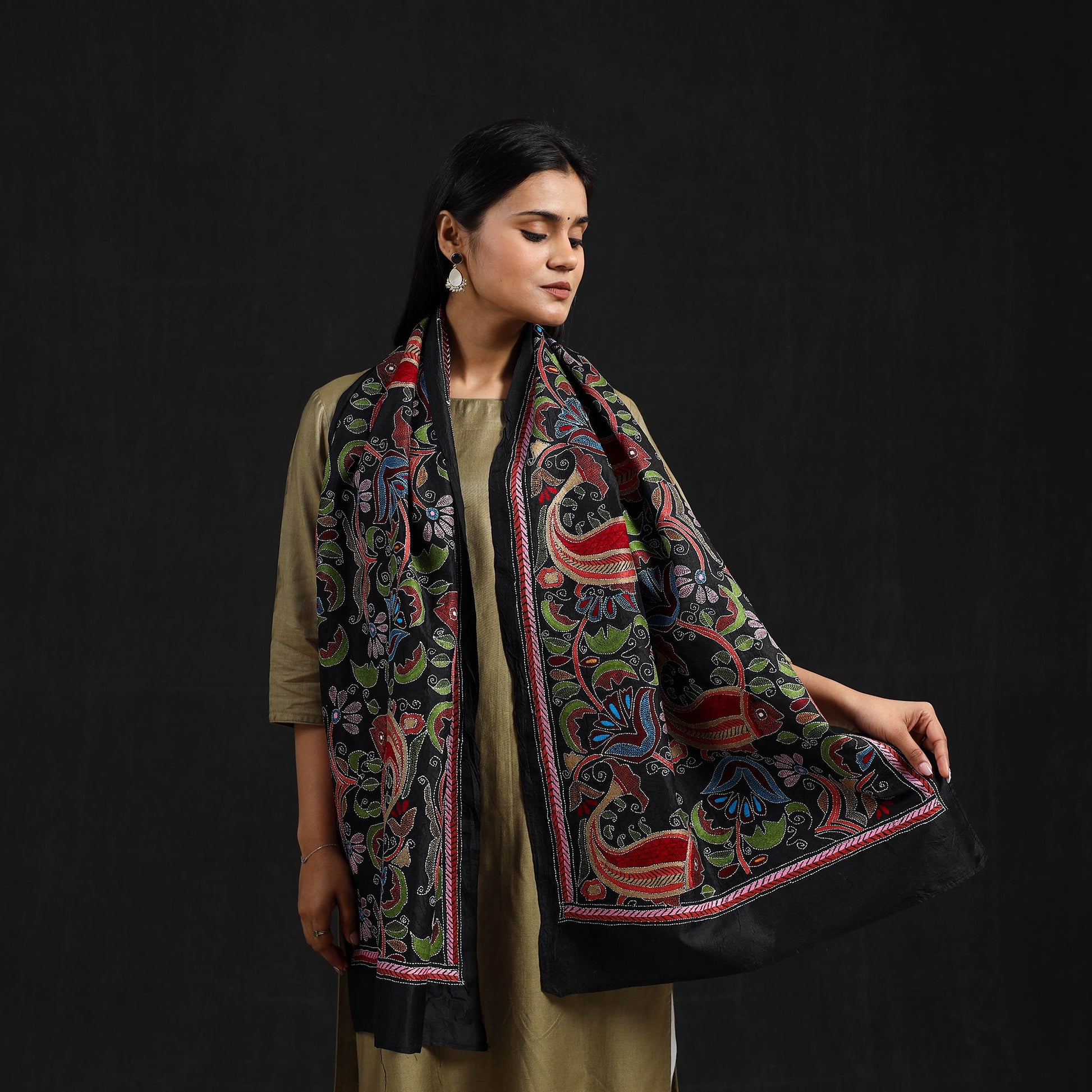Black - Handloom Silk Bengal Kantha Work Stole 32
