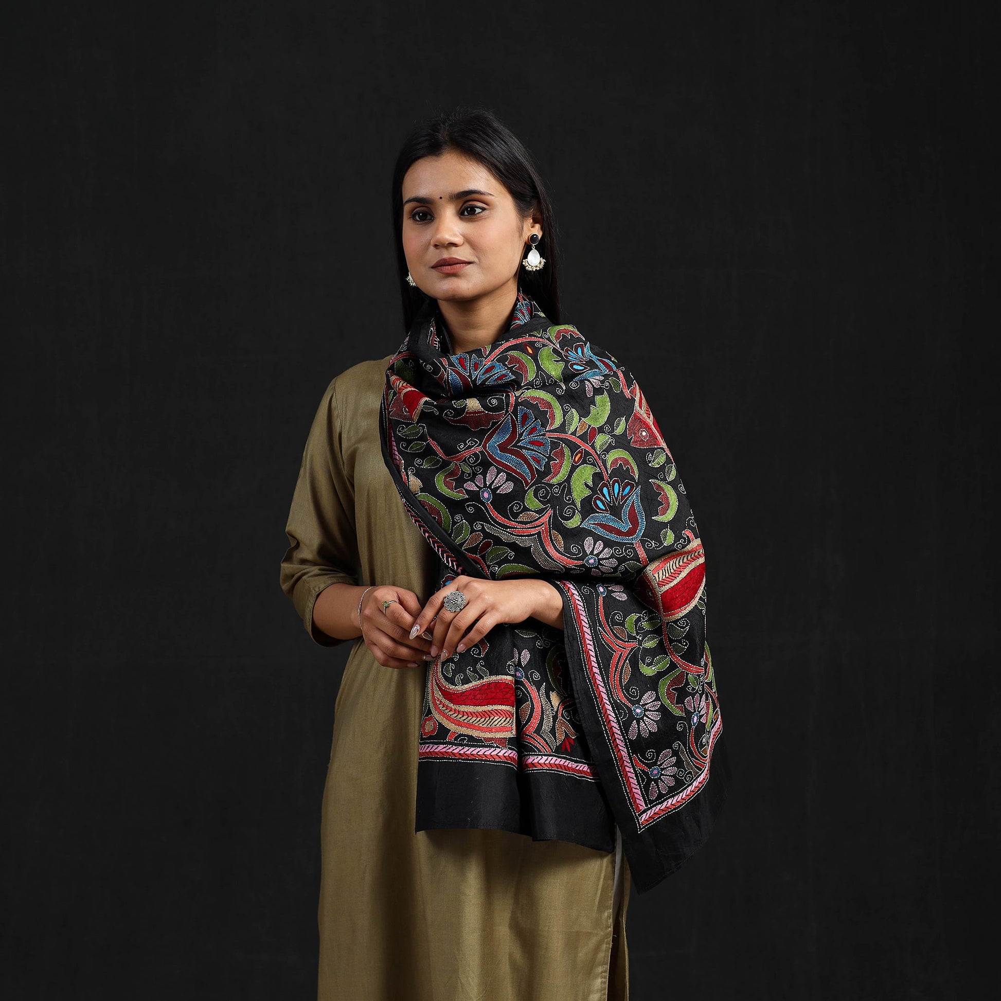 Black - Handloom Silk Bengal Kantha Work Stole 32