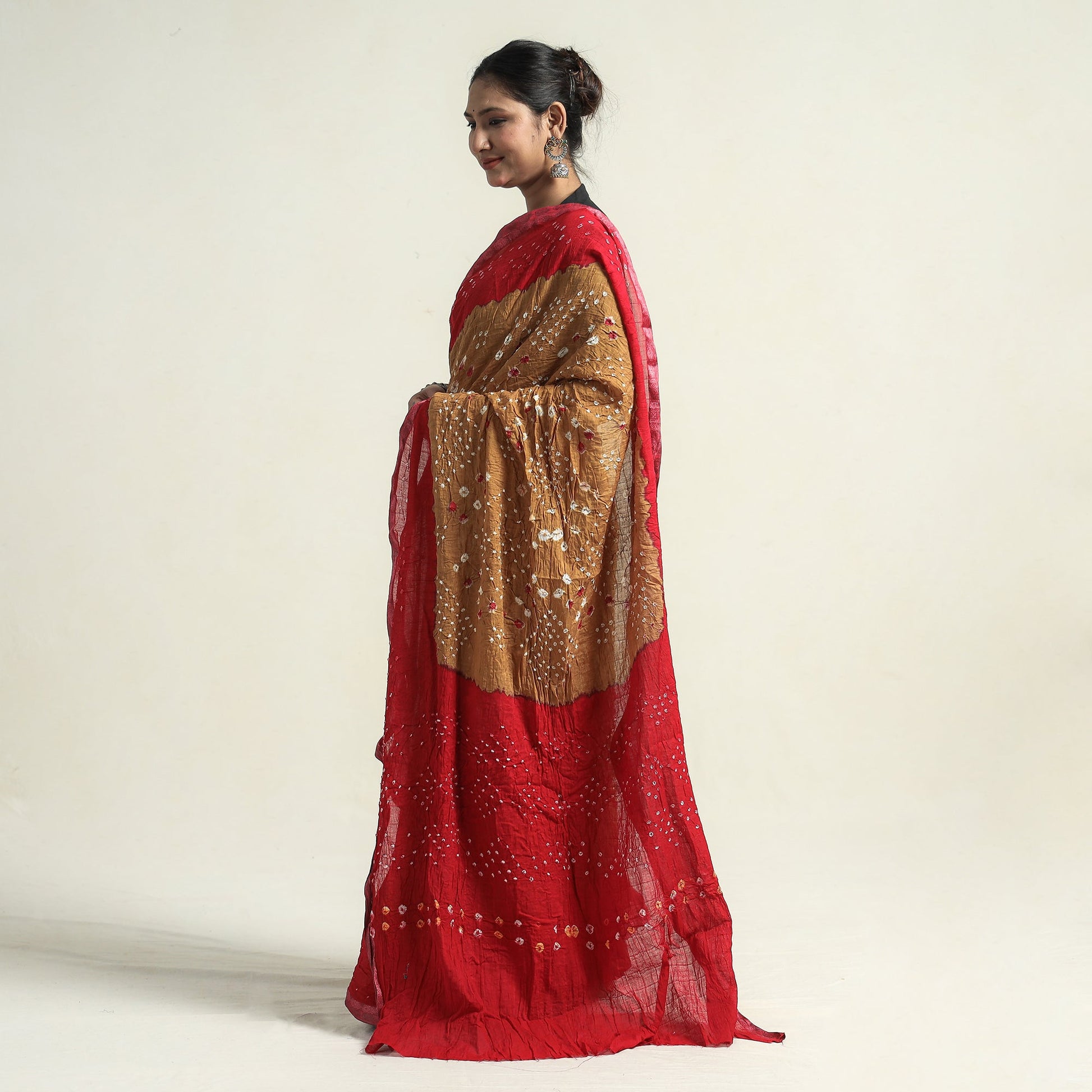Brown - Kutch Bandhani Tie-Dye Cotton Saree with Blouse Piece