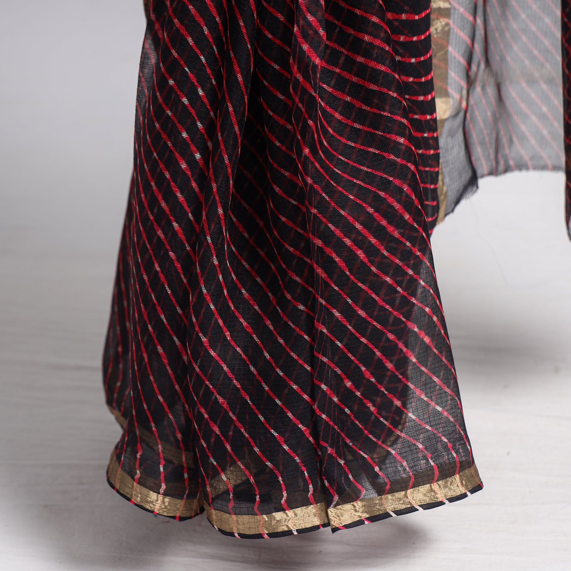 Black - Leheriya Tie-Dye Mothra Kota Doria Silk Saree
