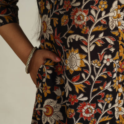 Black - Printed Cotton A-Line Kalamkari Kurta 07