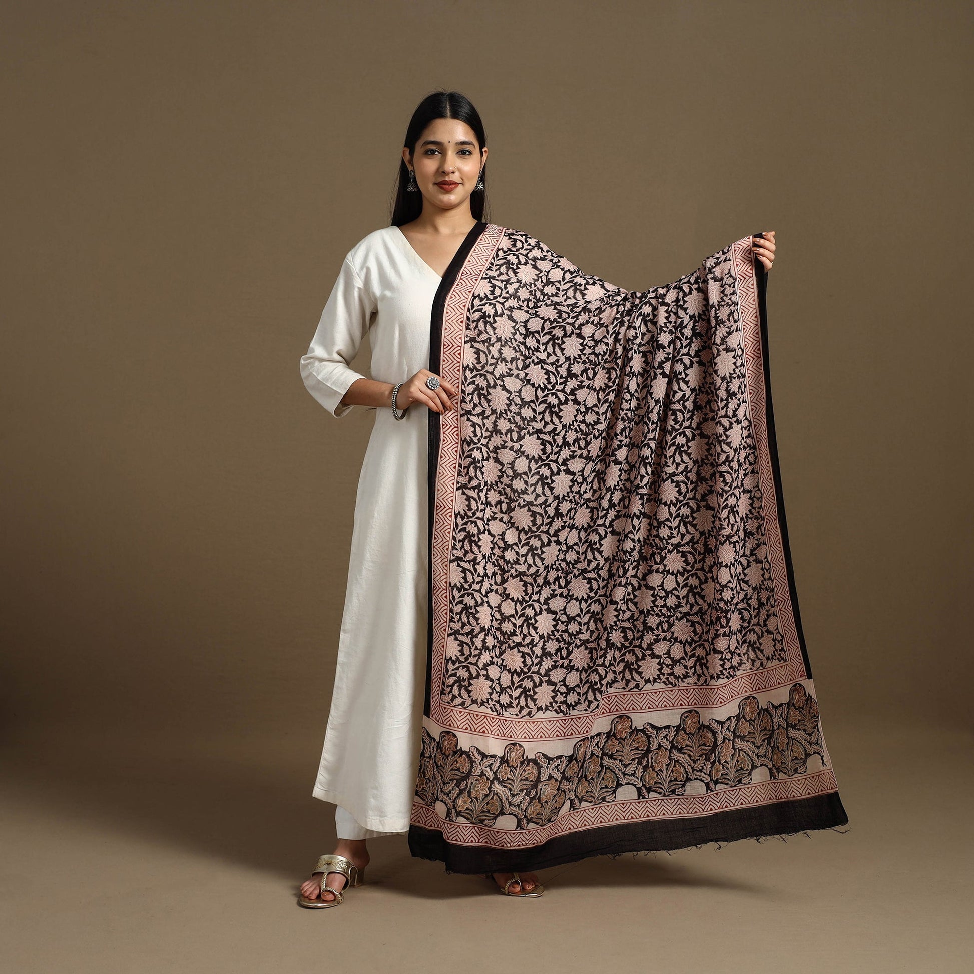 Black - Block Print Mul Cotton Bagru Dupatta 01