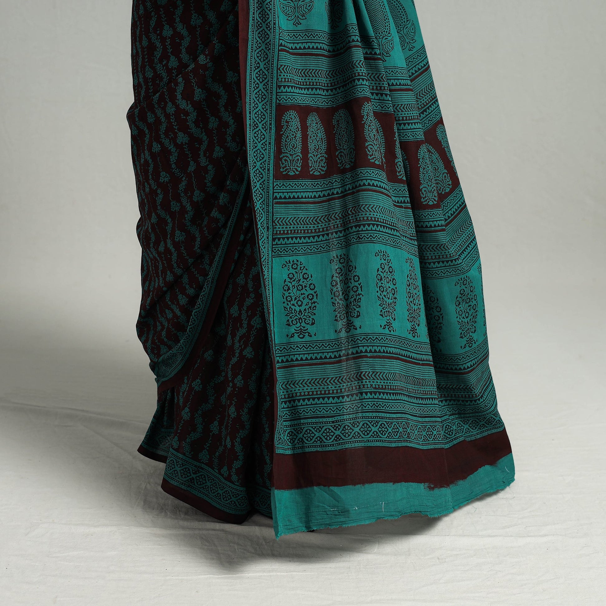 Brown - Natural Dyed Bagh Print Cotton Saree with Blouse Piece 16