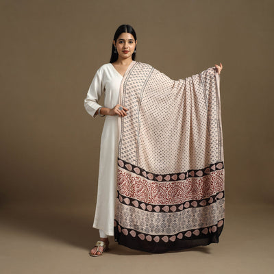 Beige - Block Print Mul Cotton Bagru Dupatta 03