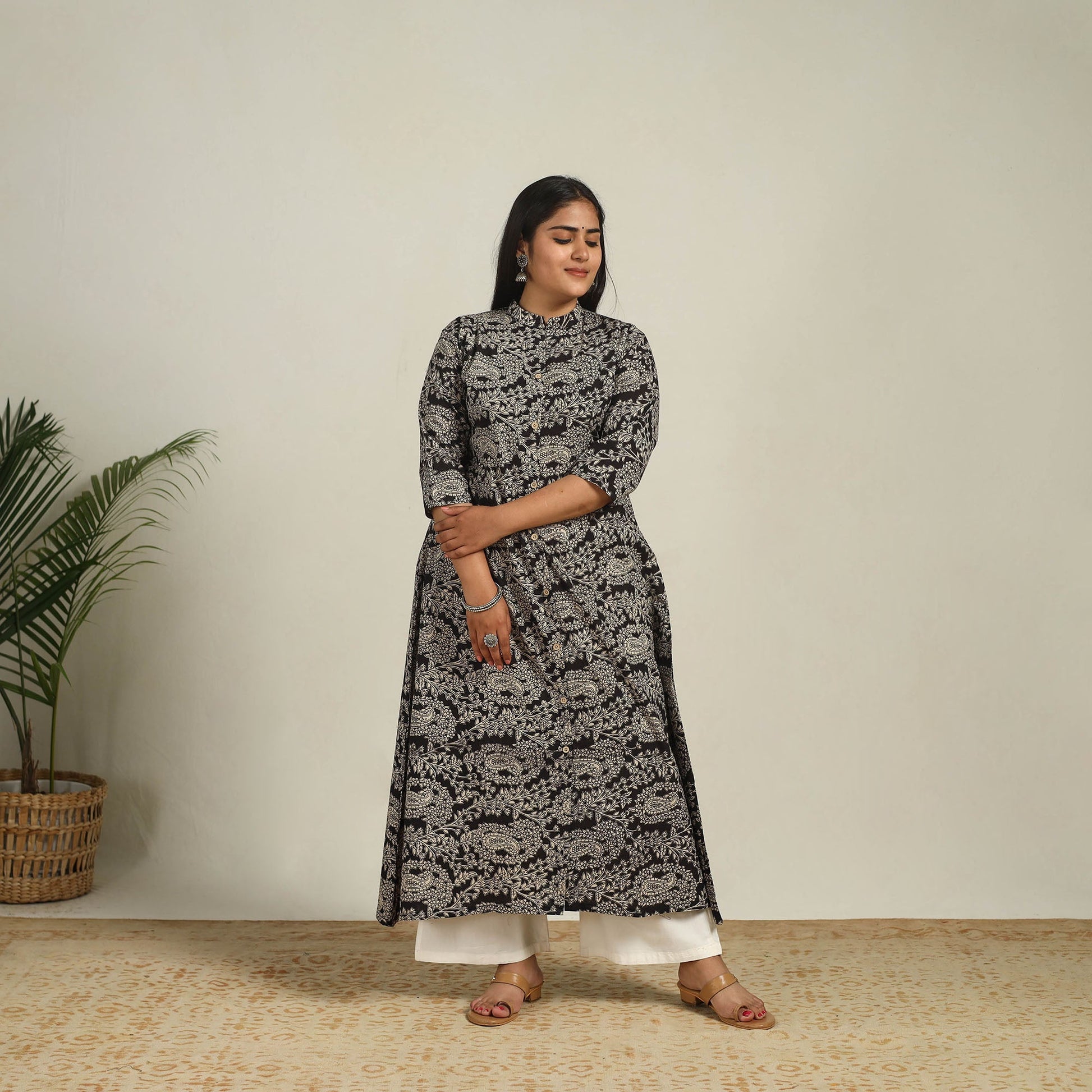 Black - Printed Cotton A-Line Kalamkari Kurta 10