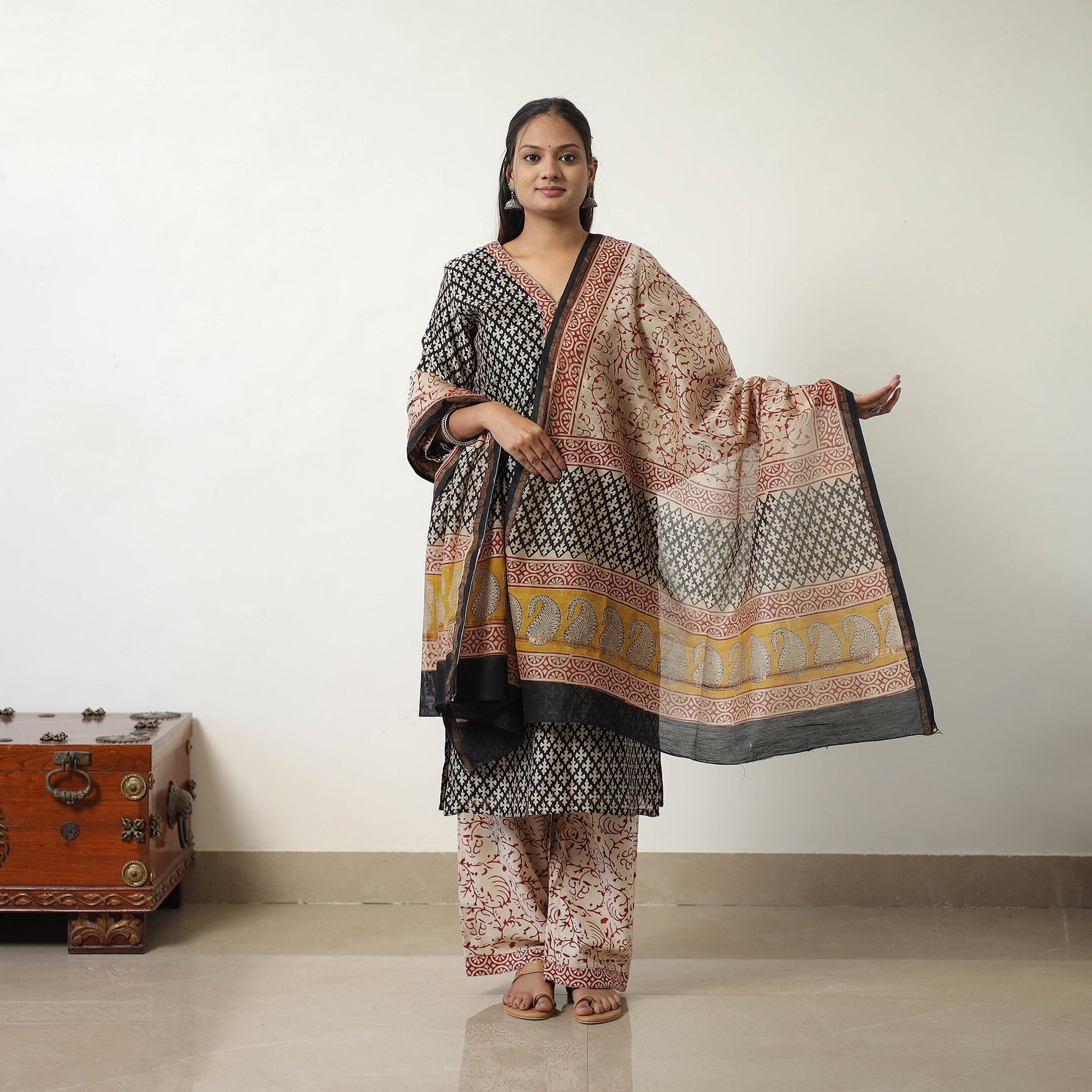 Black - Chanderi Silk Hand Block Bagru Print Kurta Set 01
