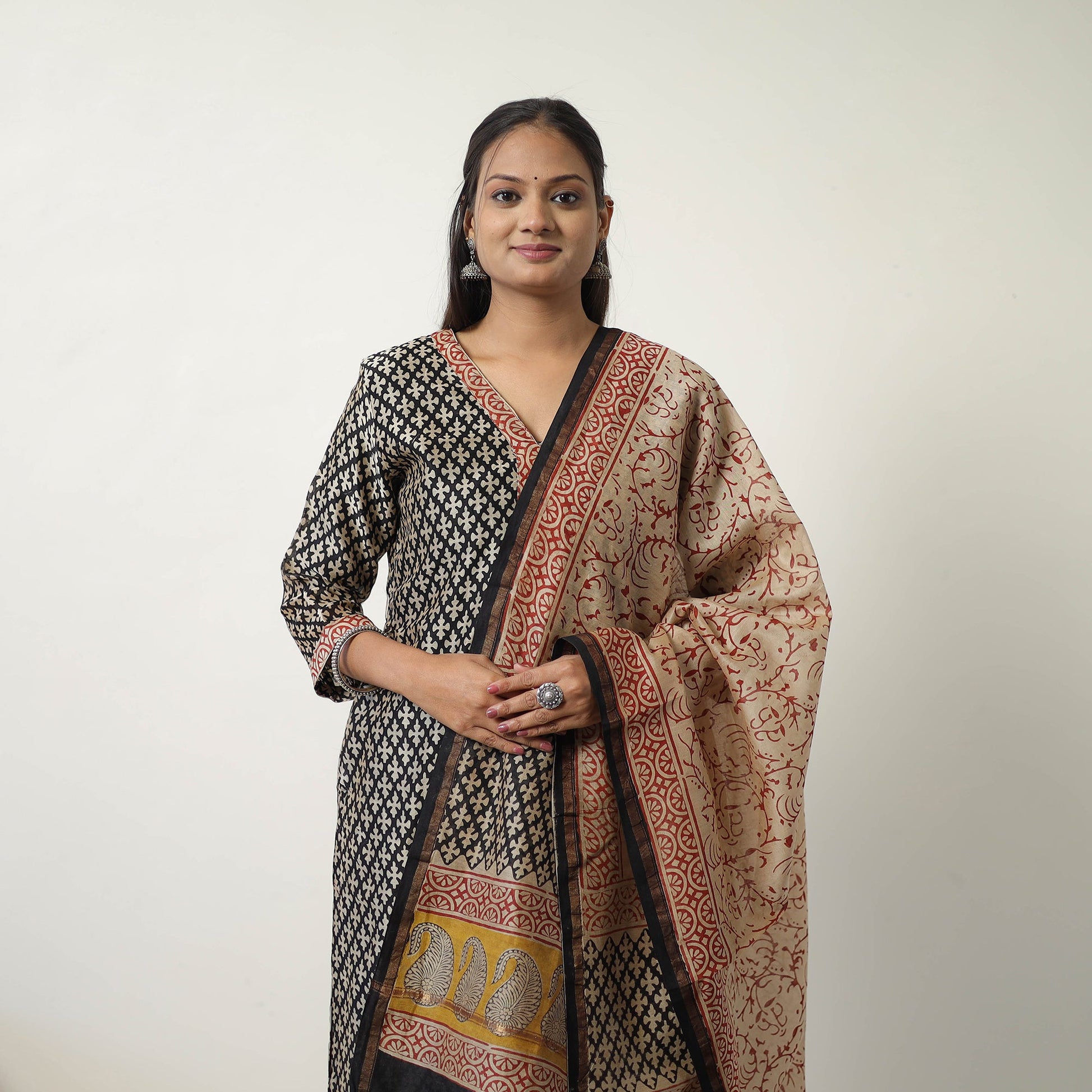 Black - Chanderi Silk Hand Block Bagru Print Kurta Set 01