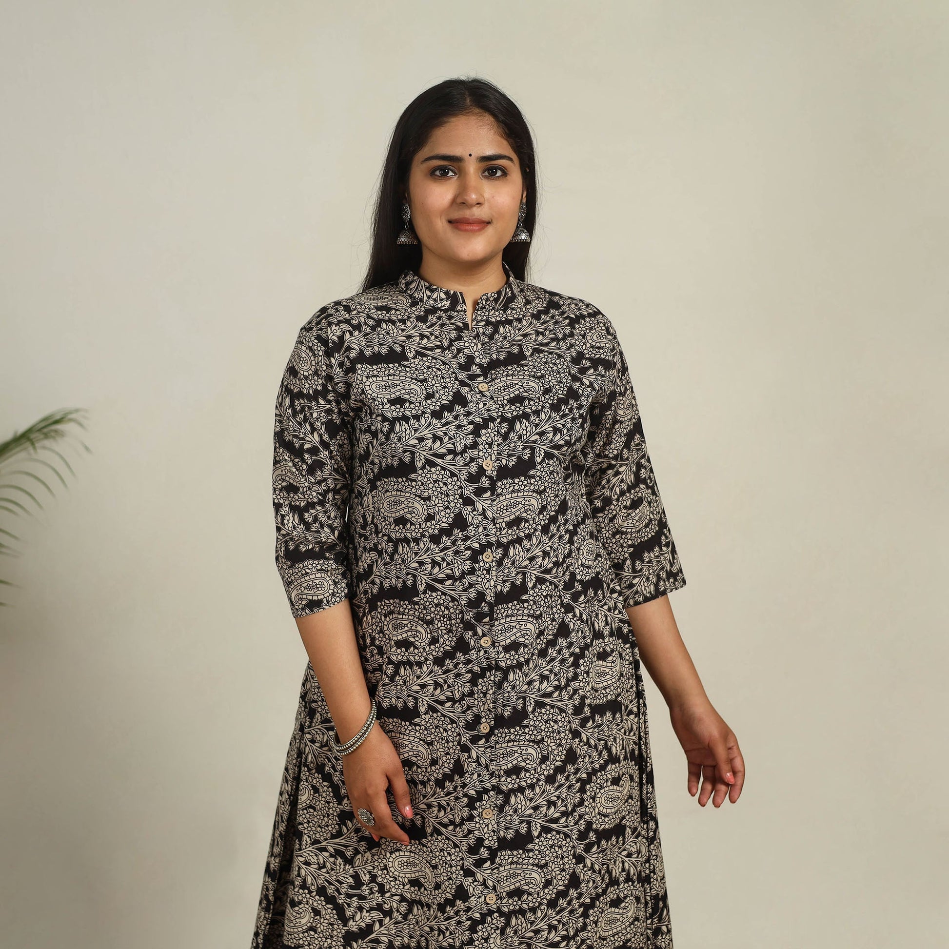 Black - Printed Cotton A-Line Kalamkari Kurta 10
