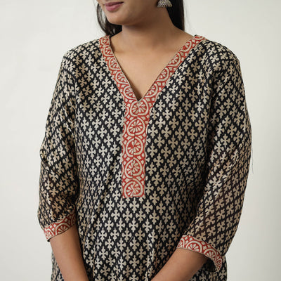 Black - Chanderi Silk Hand Block Bagru Print Kurta Set 01