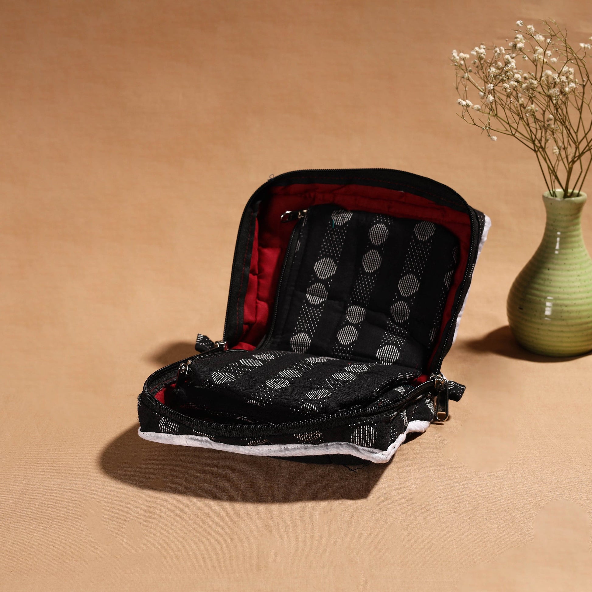 Black - Handmade 4 Pockets Cotton Jewellery Bag 11