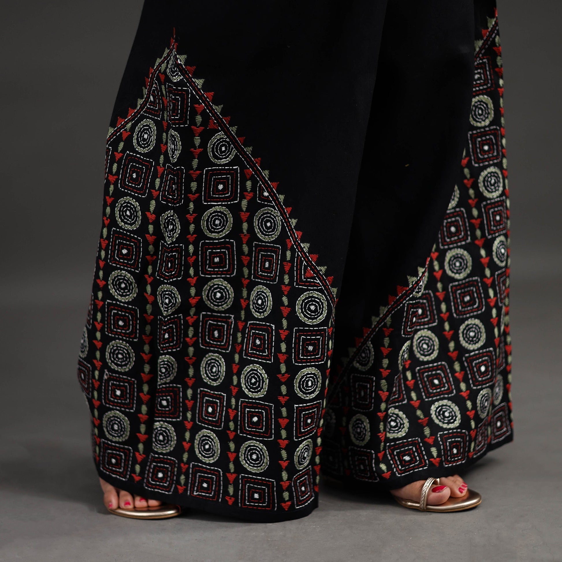 Black - Kantha Hand Embroidery Palazzo in Cotton 40