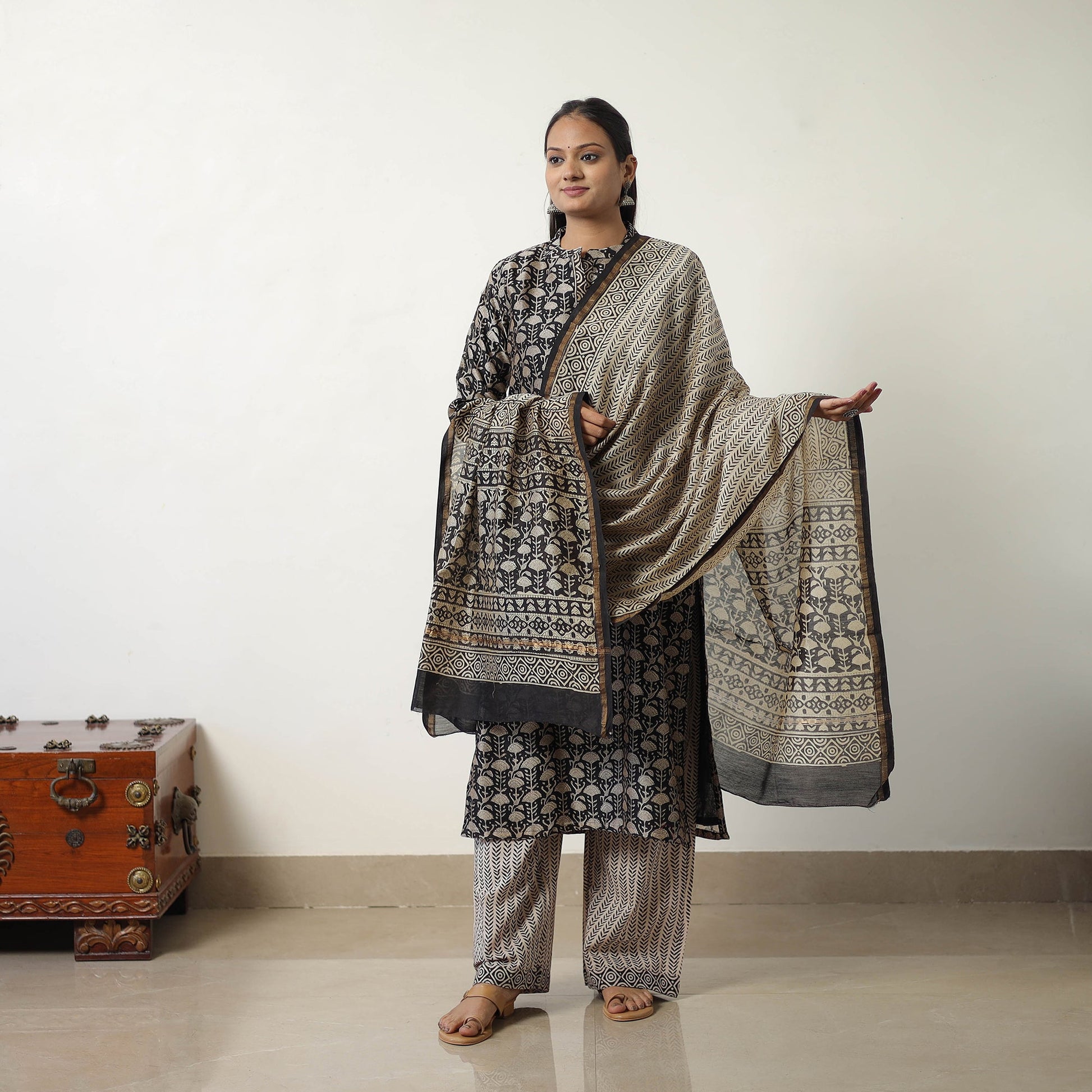 Black - Chanderi Silk Hand Block Bagru Print Kurta Set 07
