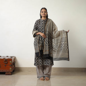 Black - Chanderi Silk Hand Block Bagru Print Kurta Set 07